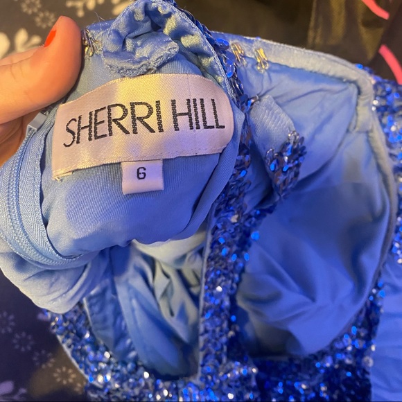 Sherri Hill 2020 Prom Dress - Picture 6 of 9